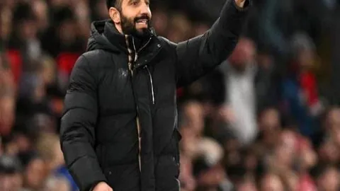 霍伊伦终破21月进球荒，距上次进球已过去年年底